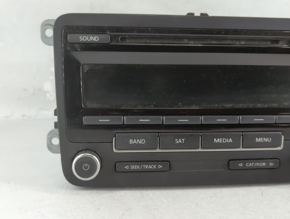 2011-2014 Volkswagen Jetta Am Fm Cd Player Radio Receiver 767132 - Oemusedautoparts1.com