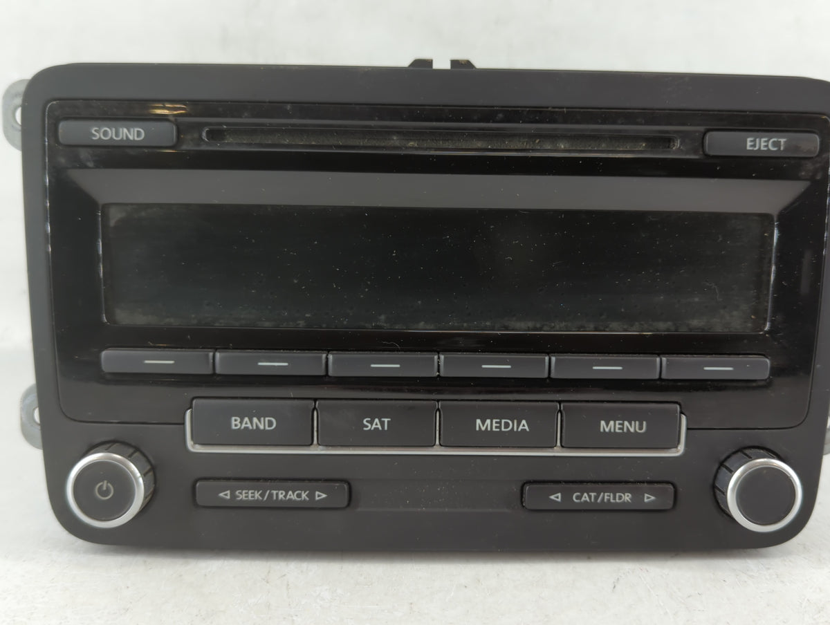 2011-2014 Volkswagen Jetta Am Fm Cd Player Radio Receiver 767132 - Oemusedautoparts1.com