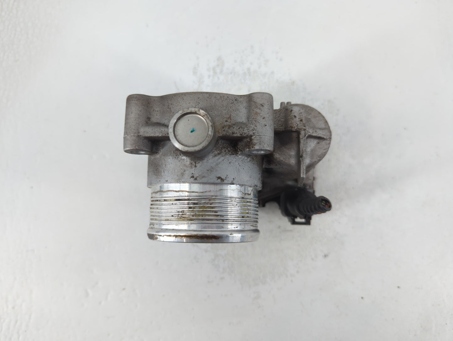 2014-2017 Volkswagen Jetta Throttle Body P/N:06K 133 062 D Fits Fits 2014 2015 2016 2017 OEM Used Auto Parts - Oemusedautopa