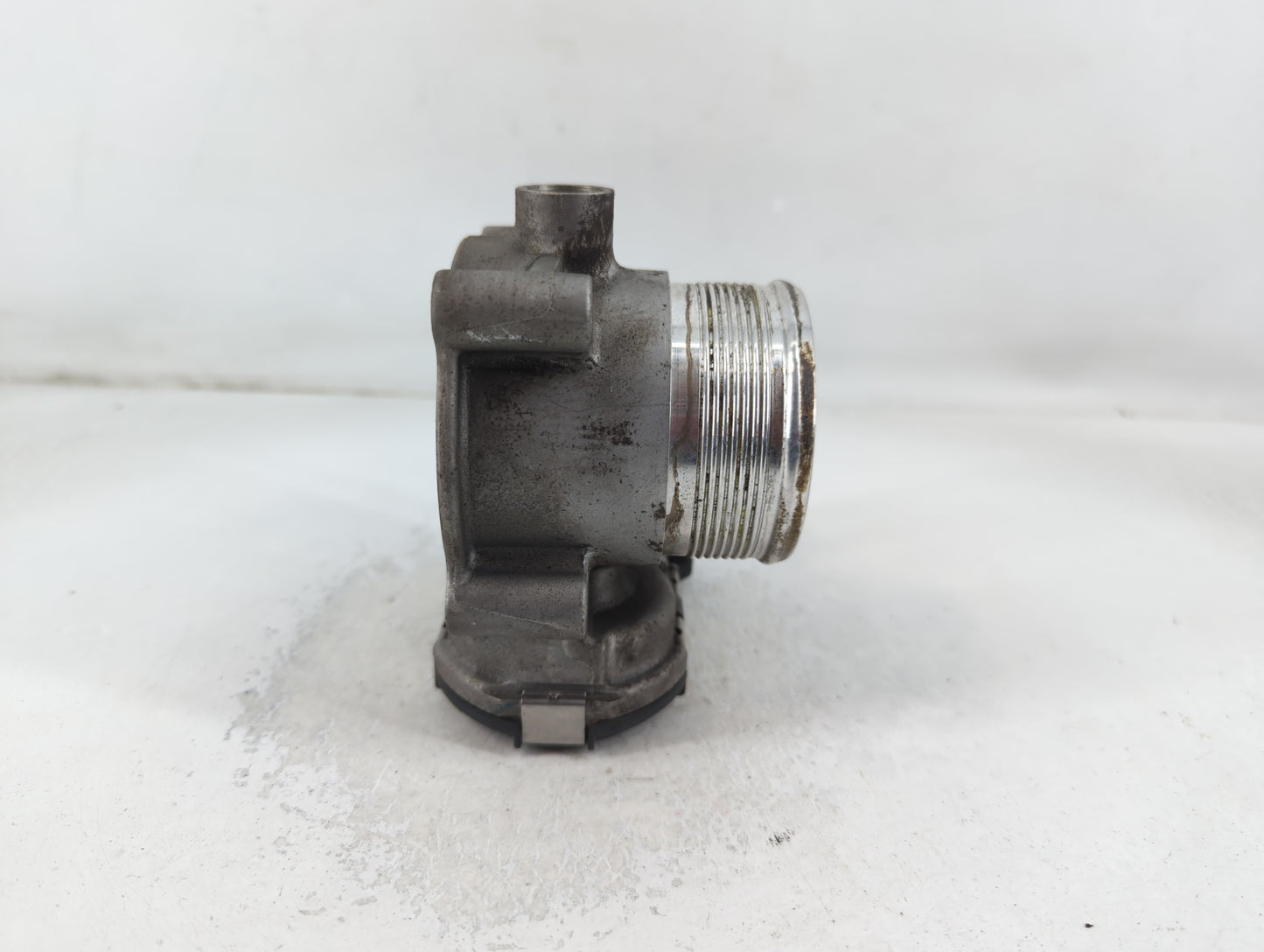 2014-2017 Volkswagen Jetta Throttle Body P/N:06K 133 062 D Fits Fits 2014 2015 2016 2017 OEM Used Auto Parts - Oemusedautopa