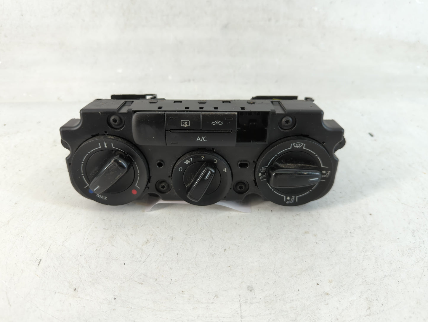 2011-2014 Volkswagen Jetta Climate Control Module Temperature AC/Heater Replacement P/N:0718-09214 Fits Fits 2011 2012 2013 