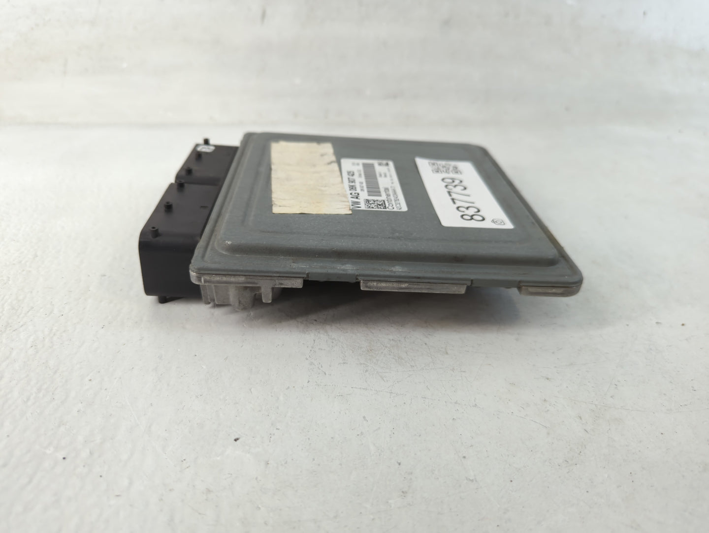 2014 Volkswagen Jetta PCM Engine Control Computer ECU ECM PCU OEM P/N:06K 907 425 Fits OEM Used Auto Parts - Oemusedautopart
