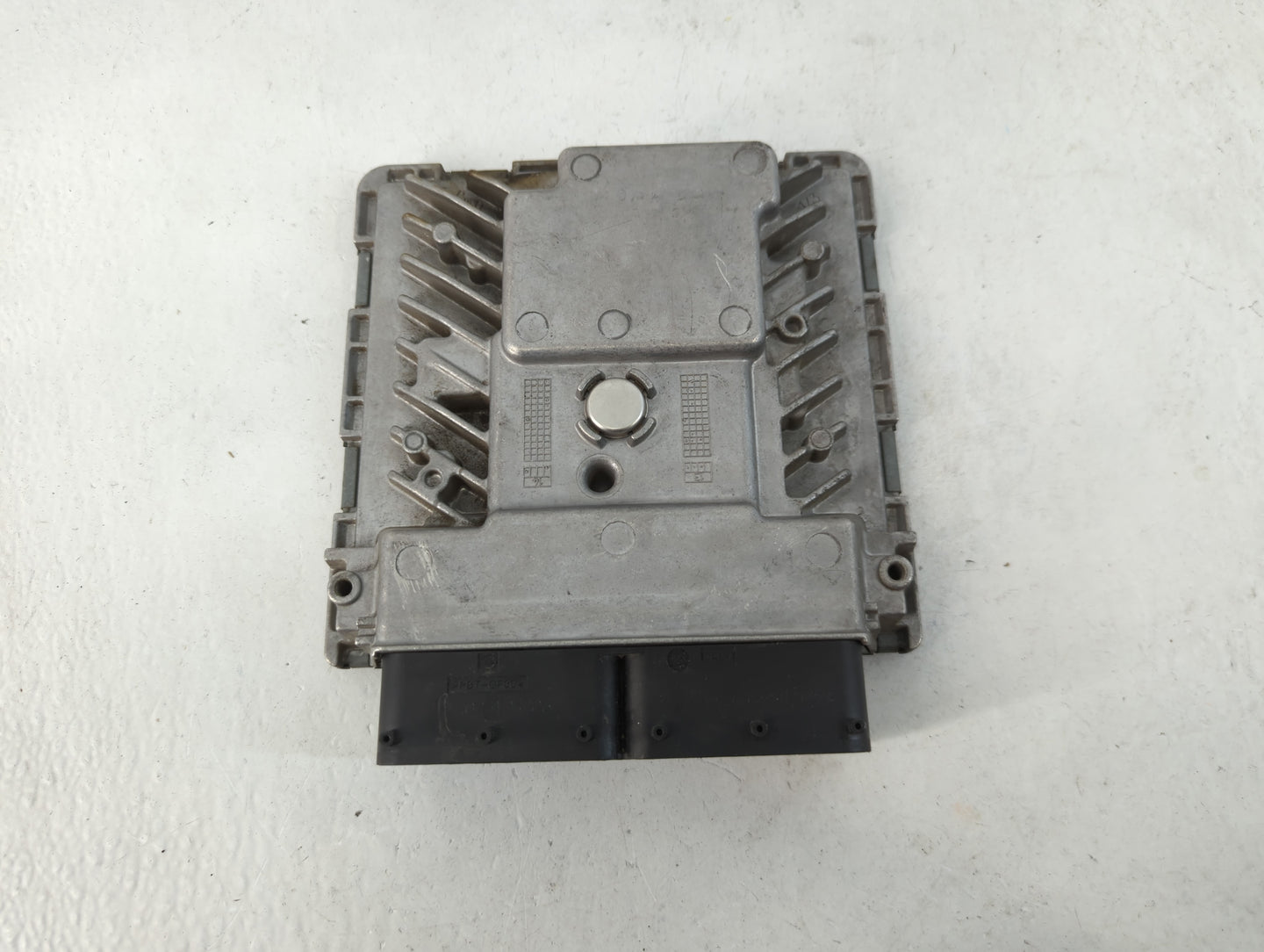 2014 Volkswagen Jetta PCM Engine Control Computer ECU ECM PCU OEM P/N:06K 907 425 Fits OEM Used Auto Parts - Oemusedautopart