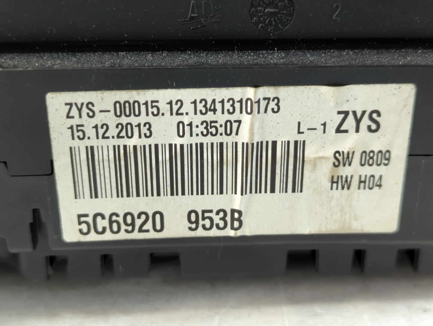 2014 Volkswagen Jetta Instrument Cluster Speedometer Gauges P/N:5C6920953B Fits OEM Used Auto Parts - Oemusedautoparts1.com