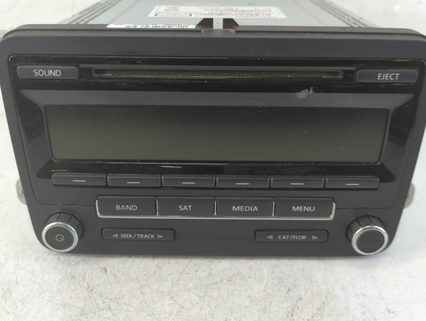 2014 Volkswagen Jetta Radio AM FM Cd Player Receiver Replacement P/N:1K0 035 164 F Fits Fits 2013 2015 OEM Used Auto Parts -