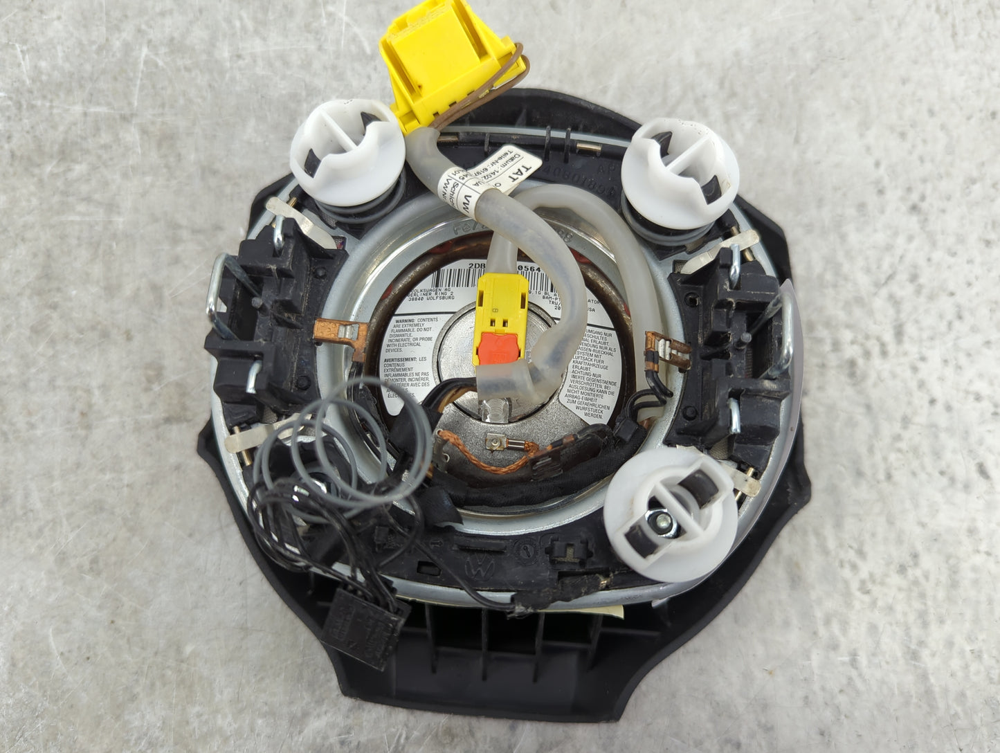 2014 Volkswagen Jetta Gli Air Bag Driver Left Steering Wheel Mounted - Oemusedautoparts1.com