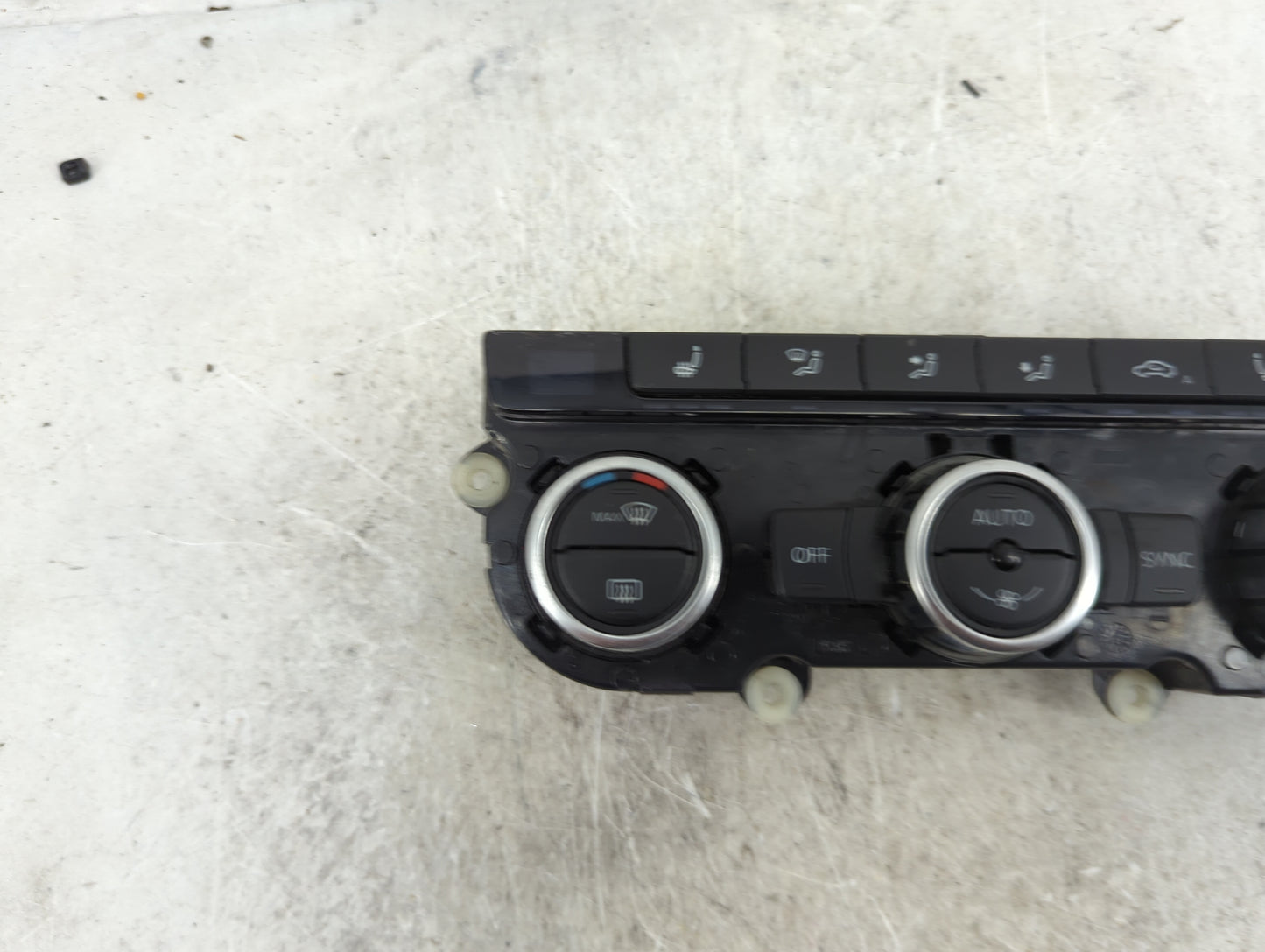2014 Volkswagen Jetta Gli Climate Control Module Temperature AC/Heater Replacement P/N:3AA907044BH 5HB011257-57 Fits OEM Use