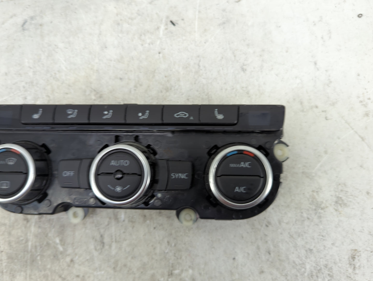 2014 Volkswagen Jetta Gli Climate Control Module Temperature AC/Heater Replacement P/N:3AA907044BH 5HB011257-57 Fits OEM Use