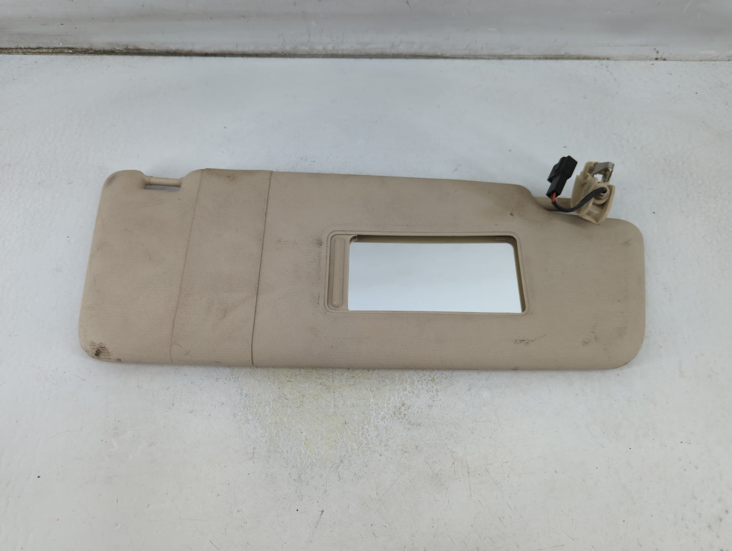 2012-2020 Volkswagen Passat Sun Visor Shade Replacement Passenger Right Mirror Fits OEM Used Auto Parts - Oemusedautoparts1.