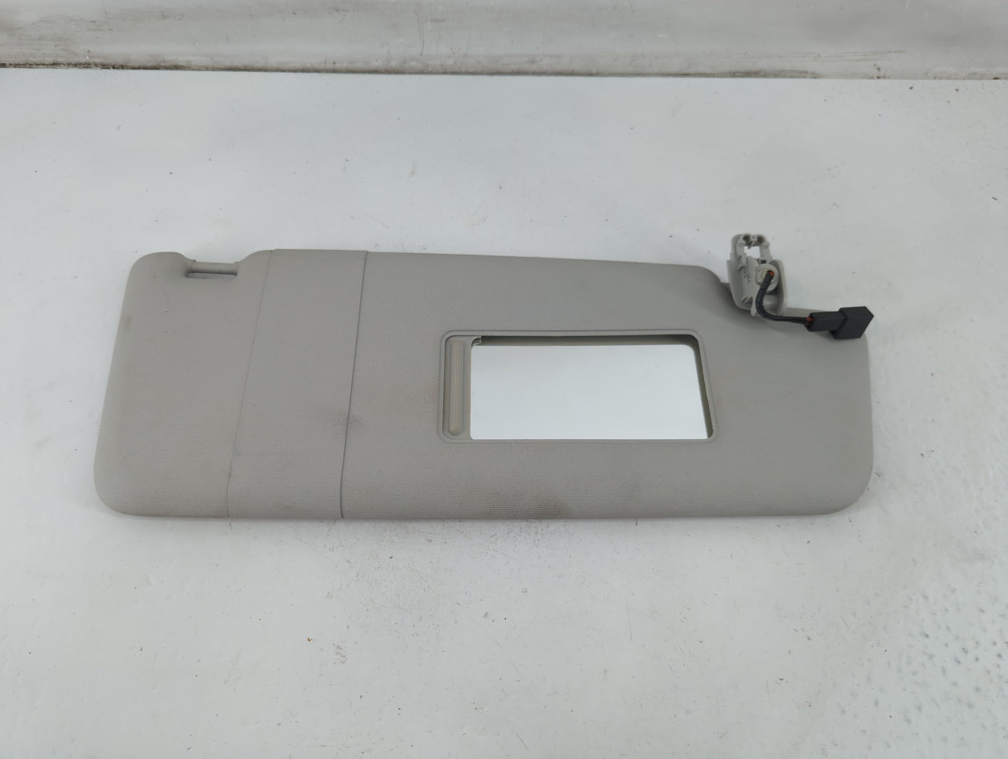 2012-2020 Volkswagen Passat Sun Visor Shade Replacement Passenger Right Mirror Fits OEM Used Auto Parts - Oemusedautoparts1.