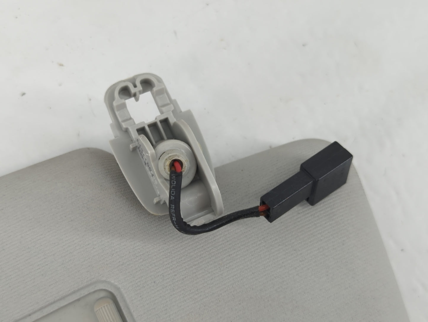 2012-2020 Volkswagen Passat Sun Visor Shade Replacement Passenger Right Mirror Fits OEM Used Auto Parts - Oemusedautoparts1.