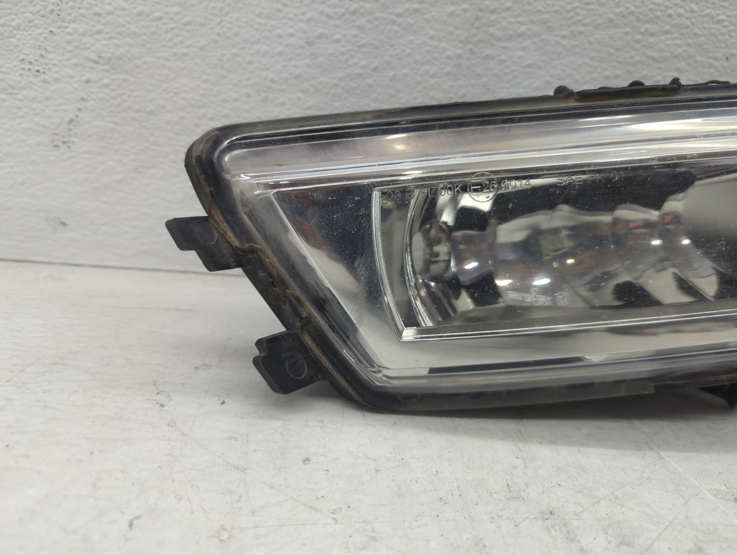 2012-2015 Volkswagen Passat Driver Left Oem Head Light Headlight Lamp - Oemusedautoparts1.com