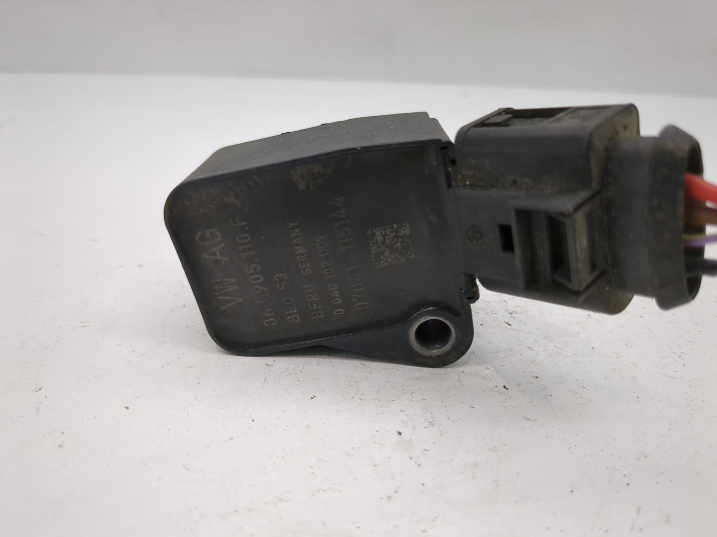 2014-2017 Volkswagen Passat Ignition Coil Igniter Pack - Oemusedautoparts1.com
