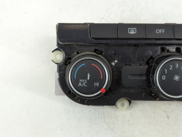2013-2015 Volkswagen Passat Climate Control Module Temperature AC/Heater Replacement P/N:561 907 426 B Fits Fits 2013 2014 2015 OEM Used Auto Parts