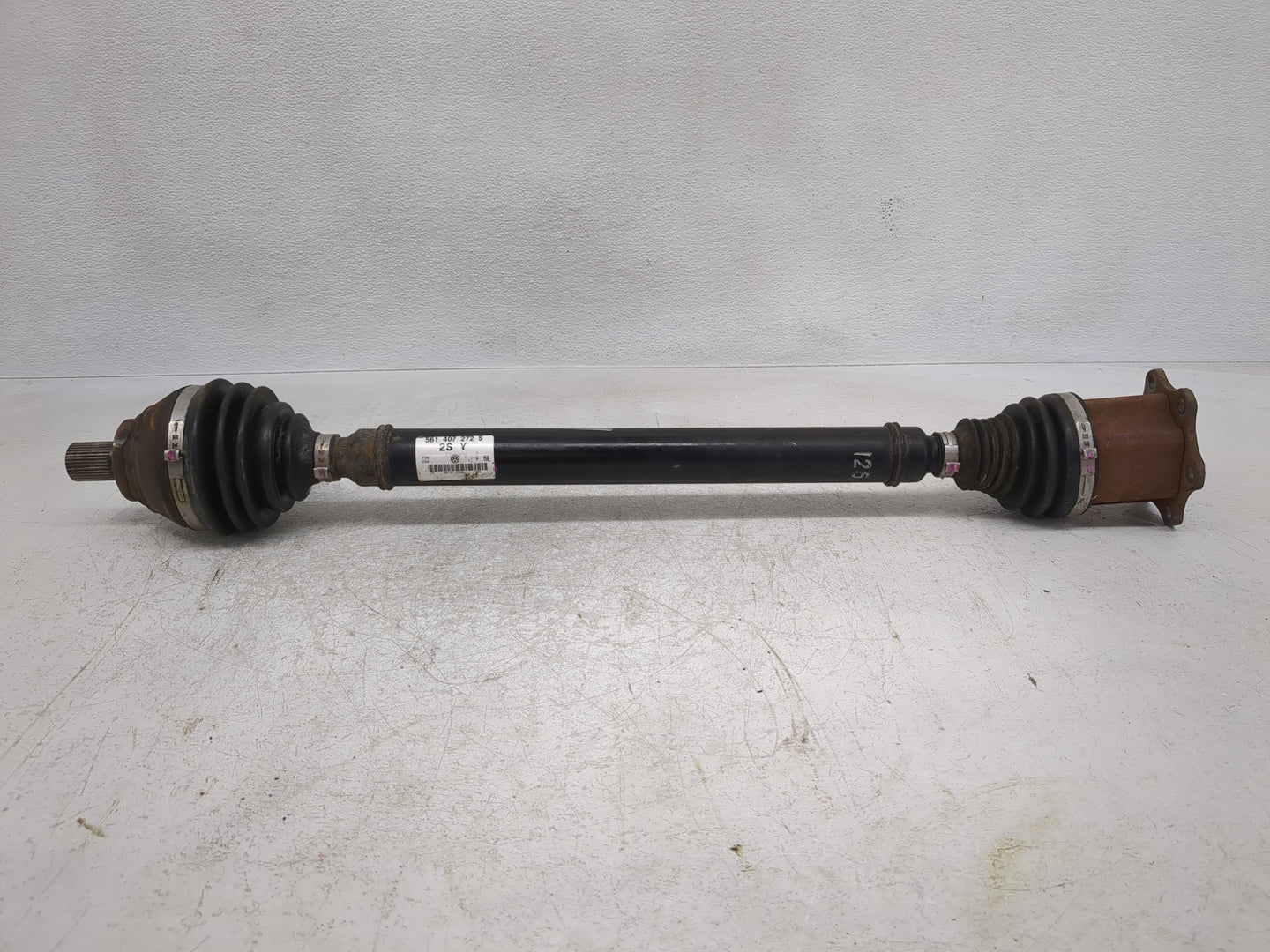 2012-2015 Volkswagen Passat Axle Shaft Front Passenger Cv C/v 1127664 - Oemusedautoparts1.com