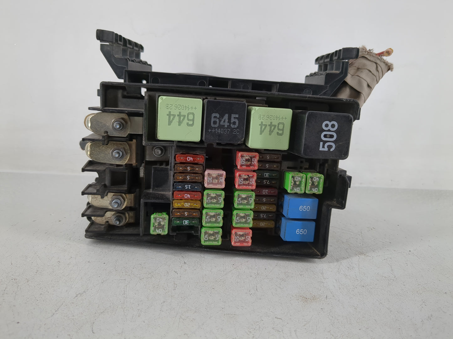 2012-2020 Volkswagen Passat Fusebox Fuse Box Panel Relay Module P/N:5C0 937 132 A Fits OEM Used Auto Parts - Oemusedautopart