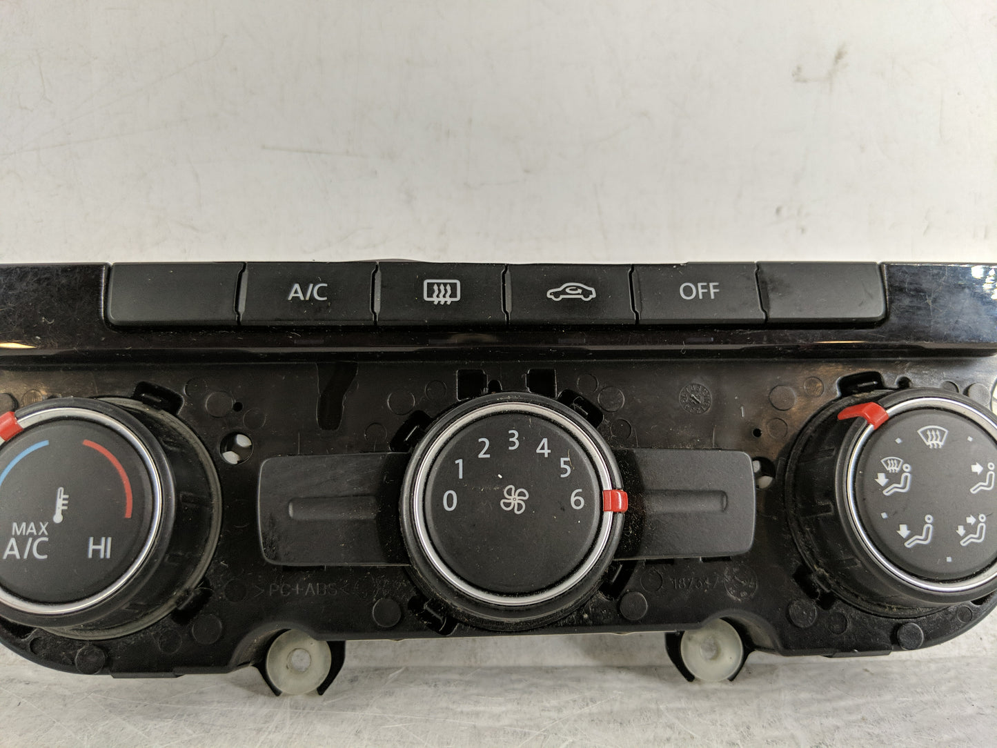 2013-2015 Volkswagen Passat Climate Control Module Temperature AC/Heater Replacement P/N:561 907 426 D Fits Fits 2013 2014 2
