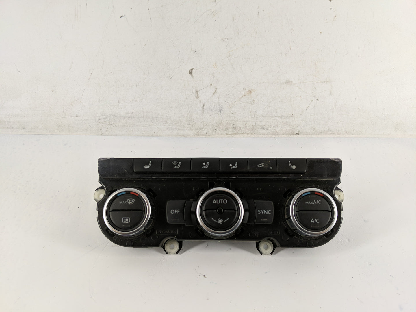 2013-2015 Volkswagen Passat Climate Control Module Temperature AC/Heater Replacement P/N:5HB 010 753-48 561 907 044AB Fits O