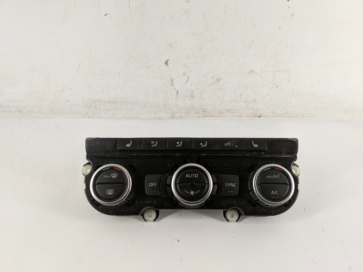 2013-2015 Volkswagen Passat Climate Control Module Temperature AC/Heater Replacement P/N:5HB 010 753-48 561 907 044AB Fits O
