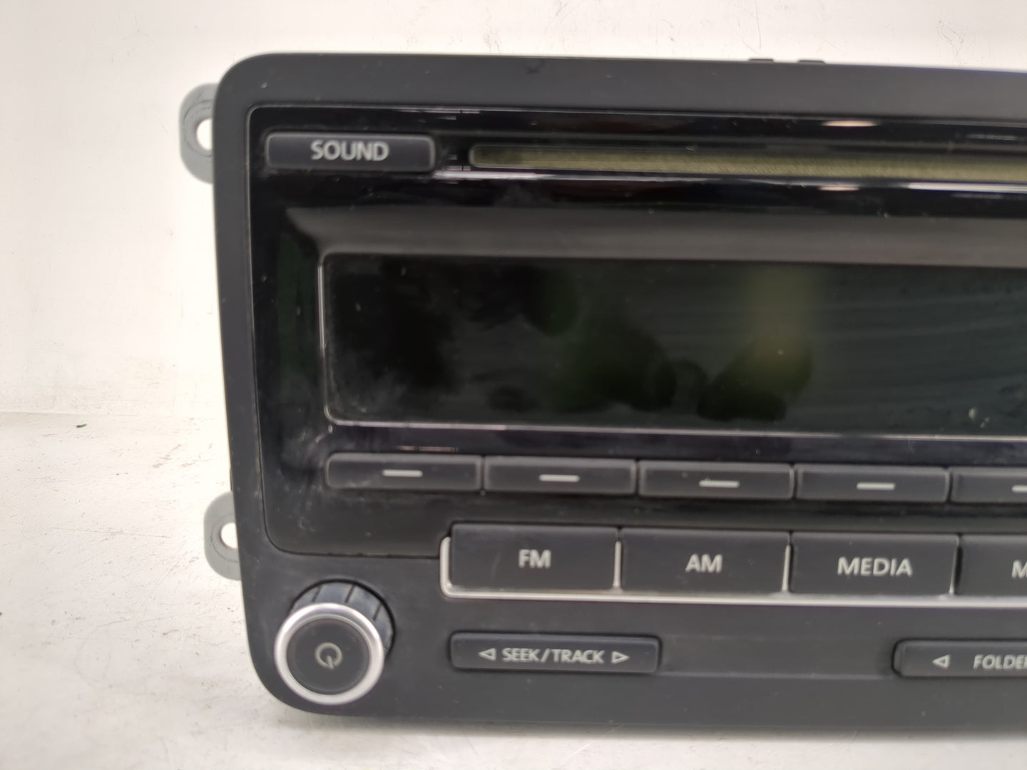 2012-2015 Volkswagen Passat Radio AM FM Cd Player Receiver Replacement P/N:1K0 035 164 D Fits Fits 2011 2012 2013 2014 2015 