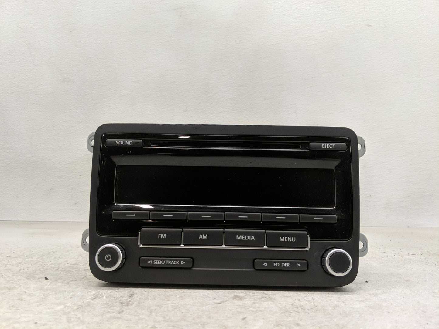 2013-2015 Volkswagen Passat Radio AM FM Cd Player Receiver Replacement P/N:1K0 035 164 D Fits Fits 2013 2014 2015 2016 2017 