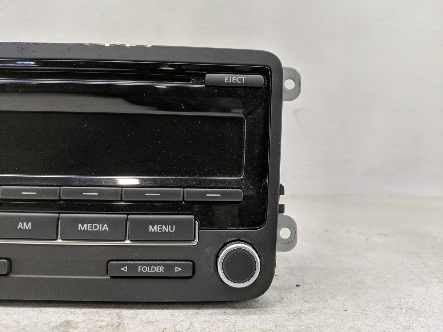 2013-2015 Volkswagen Passat Radio AM FM Cd Player Receiver Replacement P/N:1K0 035 164 D Fits Fits 2013 2014 2015 2016 2017 