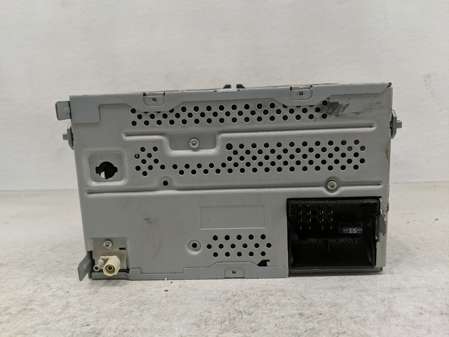 2013-2015 Volkswagen Passat Radio AM FM Cd Player Receiver Replacement P/N:1K0 035 164 D Fits Fits 2013 2014 2015 2016 2017 
