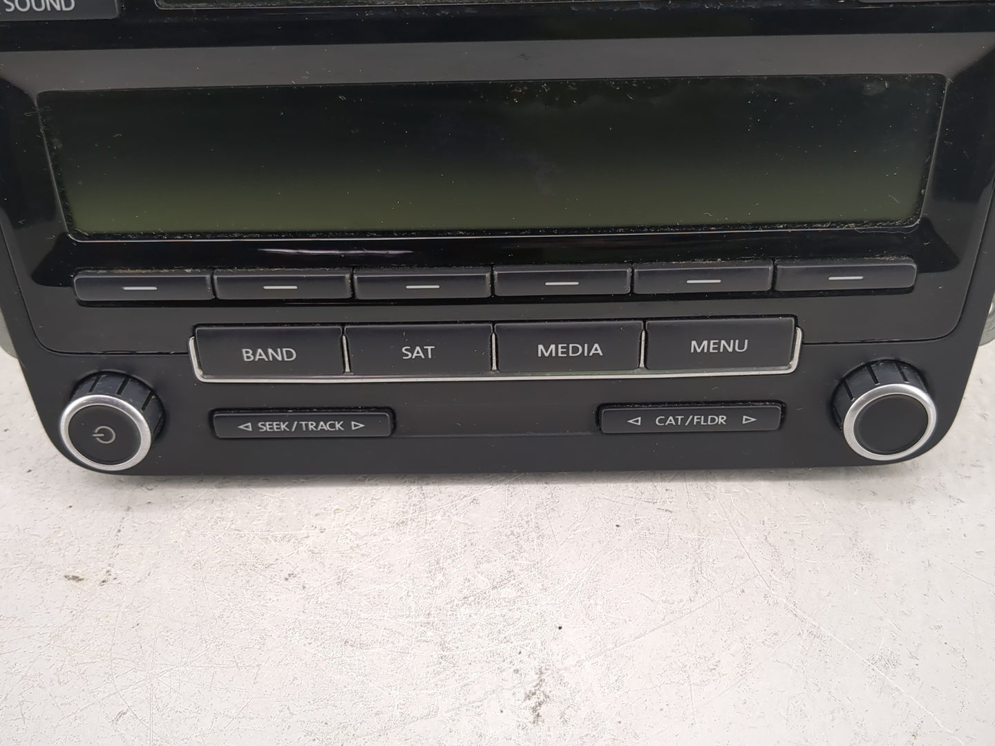 2012-2015 Volkswagen Passat Radio AM FM Cd Player Receiver Replacement P/N:1K0 035 164 F Fits Fits 2011 2012 2013 2014 2015 
