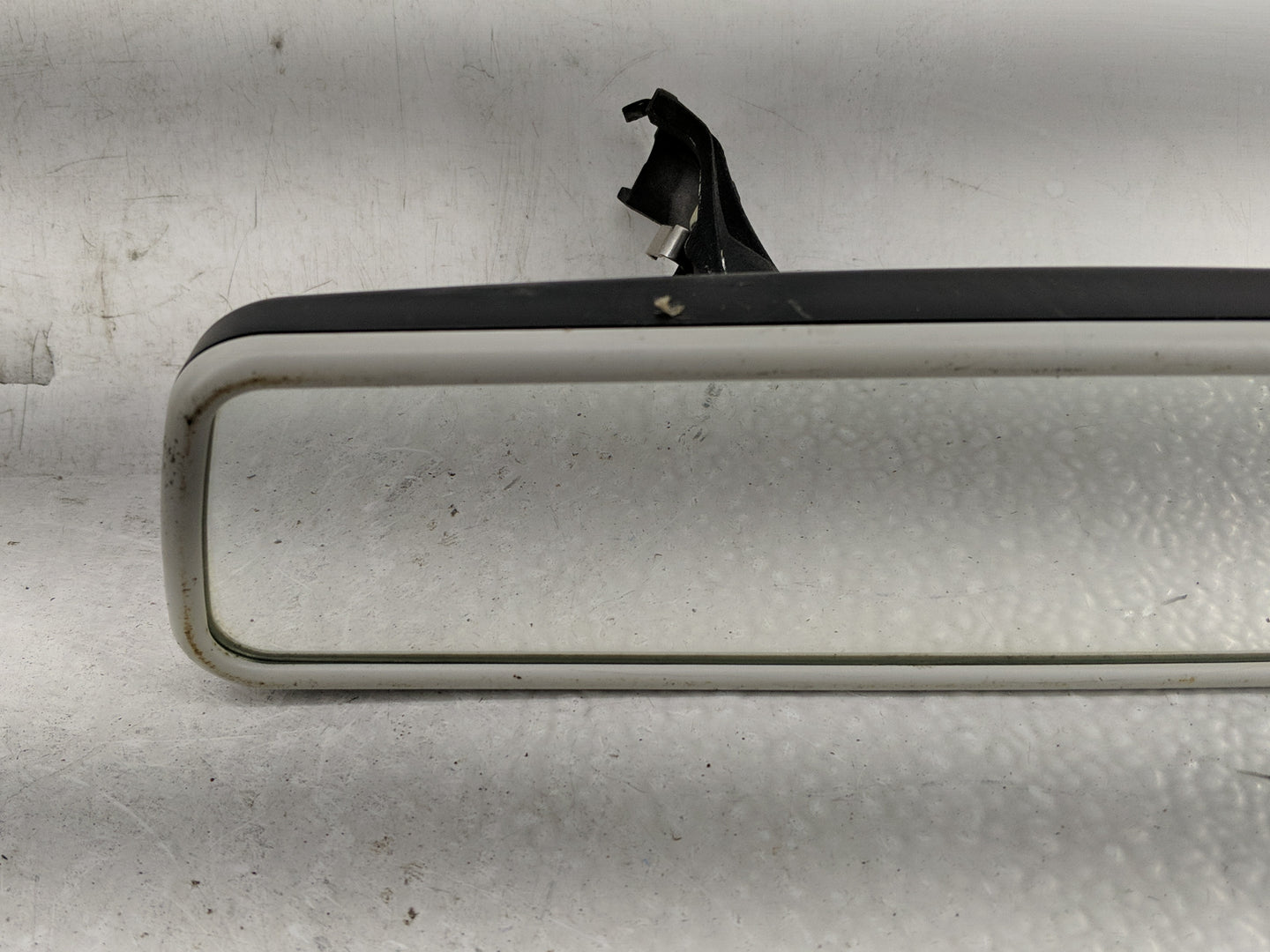 2012-2015 Volkswagen Passat Interior Rear View Mirror Replacement OEM Fits Fits 2012 2013 2014 2015 OEM Used Auto Parts - Oe