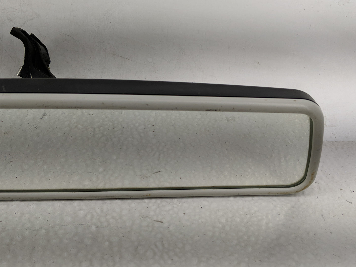 2012-2015 Volkswagen Passat Interior Rear View Mirror Replacement OEM Fits Fits 2012 2013 2014 2015 OEM Used Auto Parts - Oe