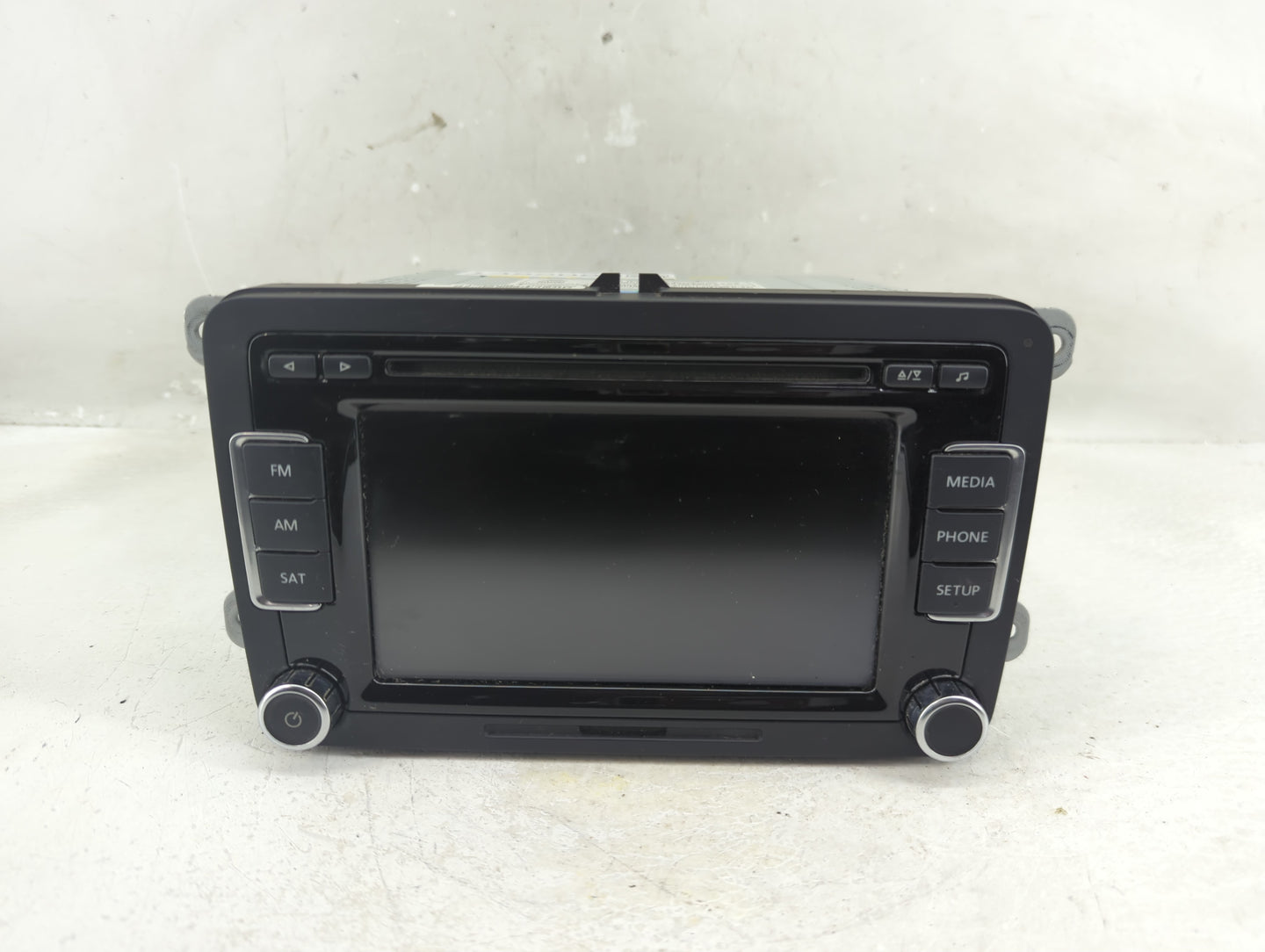 2013-2015 Volkswagen Passat Radio AM FM Cd Player Receiver Replacement P/N:1K0 035 188 F Fits Fits 2013 2014 2015 2016 2017 
