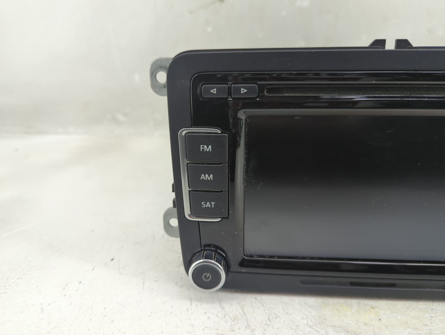 2013-2015 Volkswagen Passat Radio AM FM Cd Player Receiver Replacement P/N:1K0 035 188 F Fits Fits 2013 2014 2015 2016 2017 