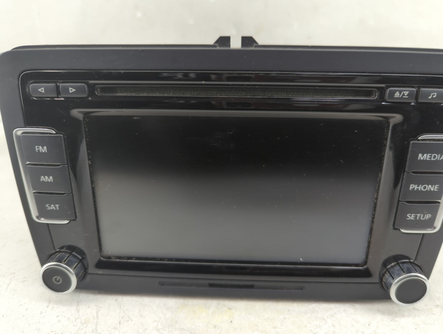 2013-2015 Volkswagen Passat Radio AM FM Cd Player Receiver Replacement P/N:1K0 035 188 F Fits Fits 2013 2014 2015 2016 2017 