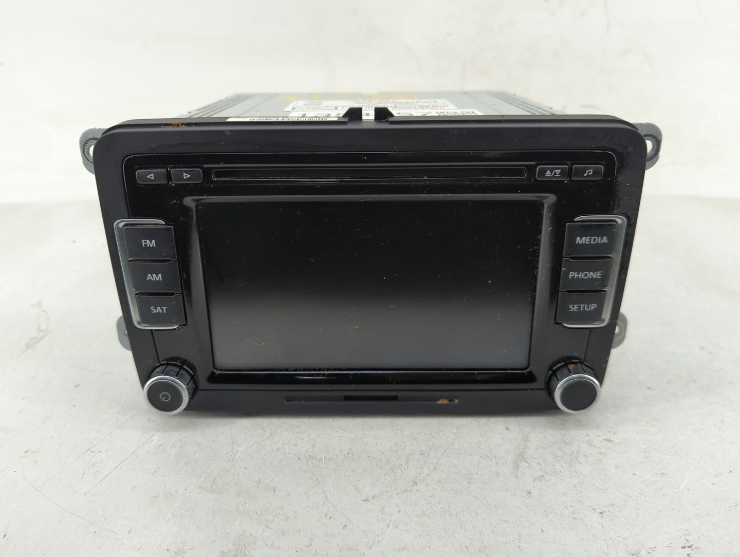 2013-2015 Volkswagen Passat Radio AM FM Cd Player Receiver Replacement P/N:1K0 035 188 F Fits Fits 2013 2014 2015 2016 2017 