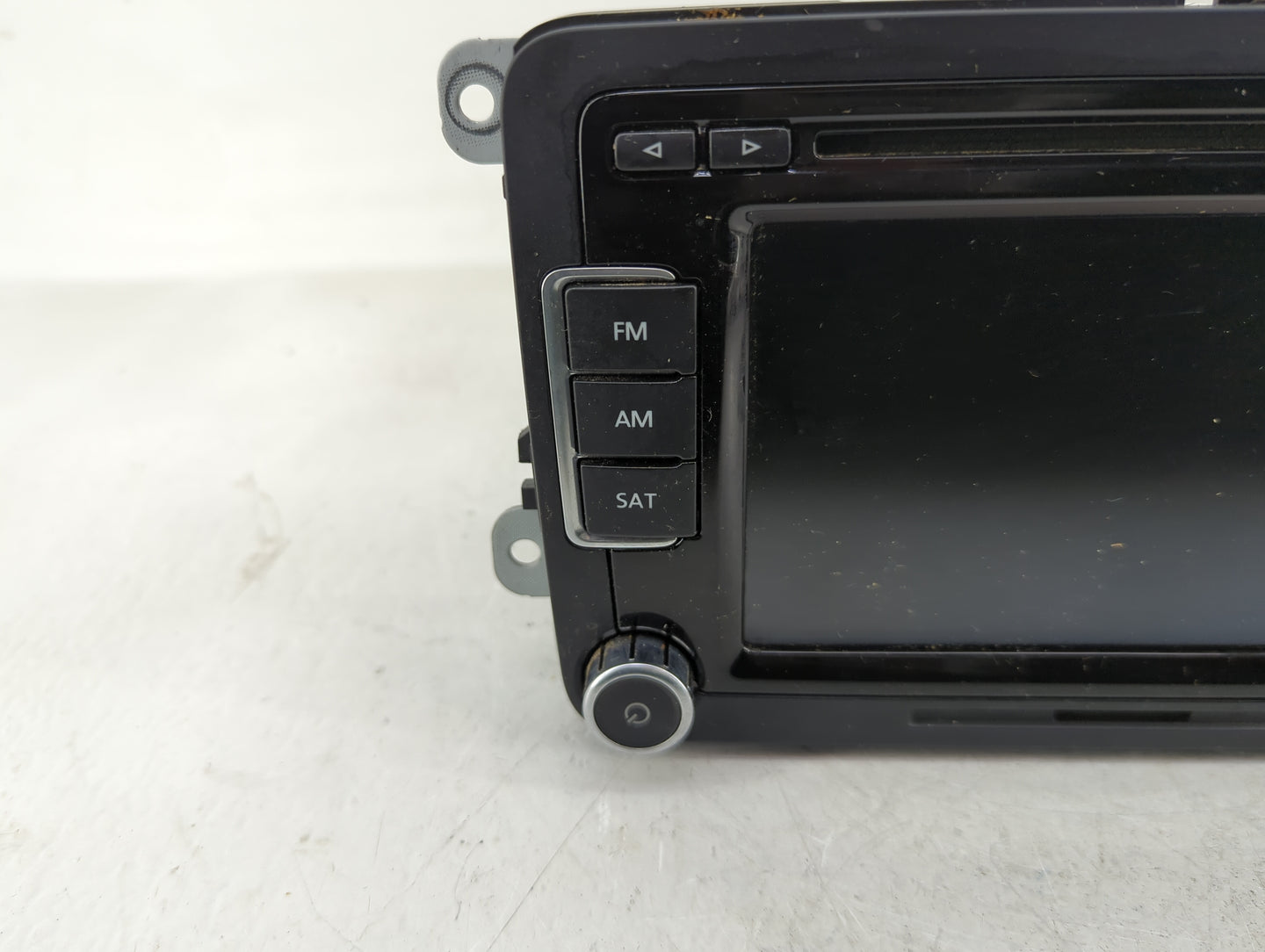 2013-2015 Volkswagen Passat Radio AM FM Cd Player Receiver Replacement P/N:1K0 035 188 F Fits Fits 2013 2014 2015 2016 2017 