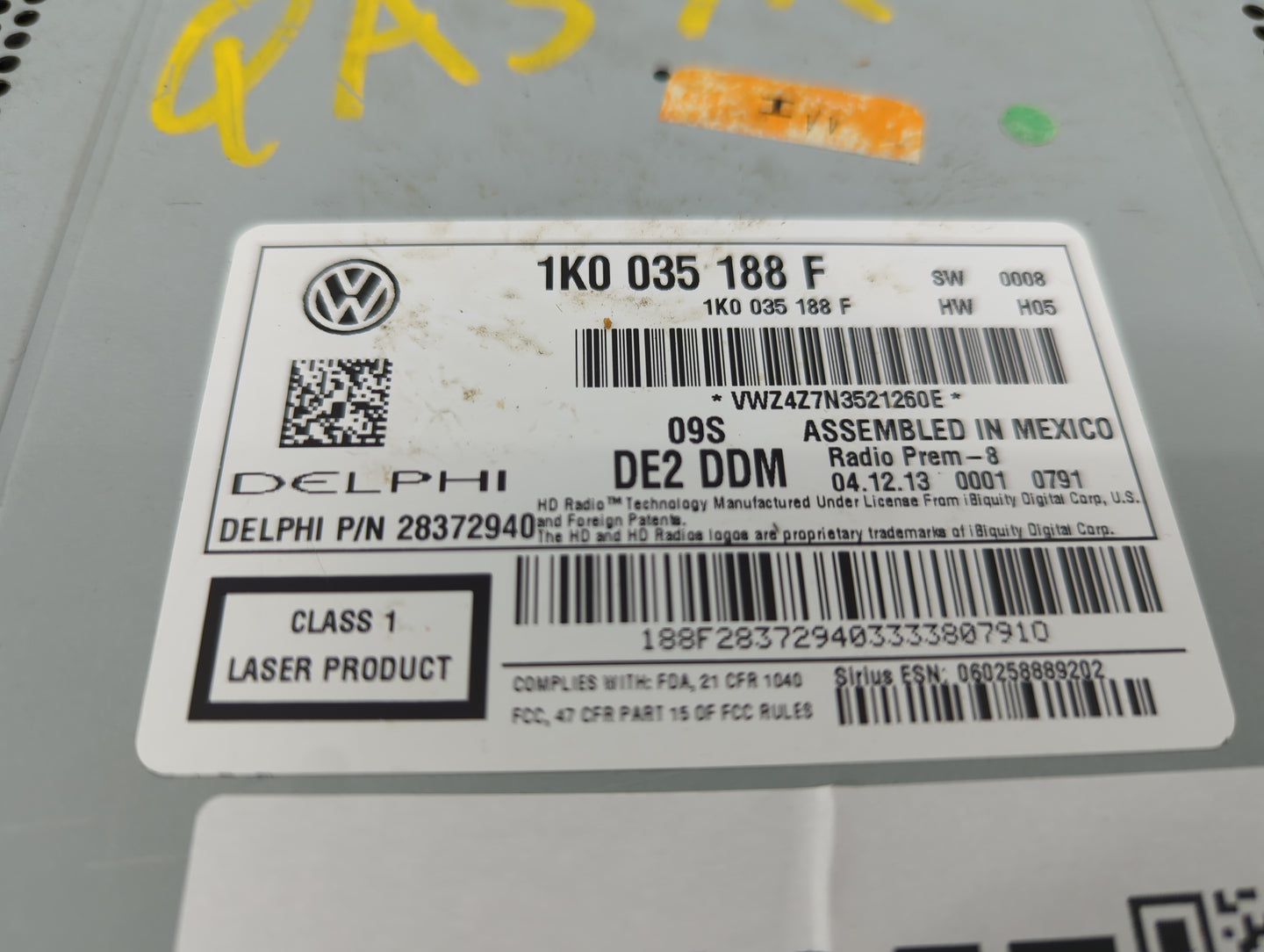 2013-2015 Volkswagen Passat Radio AM FM Cd Player Receiver Replacement P/N:1K0 035 188 F Fits Fits 2013 2014 2015 2016 2017 