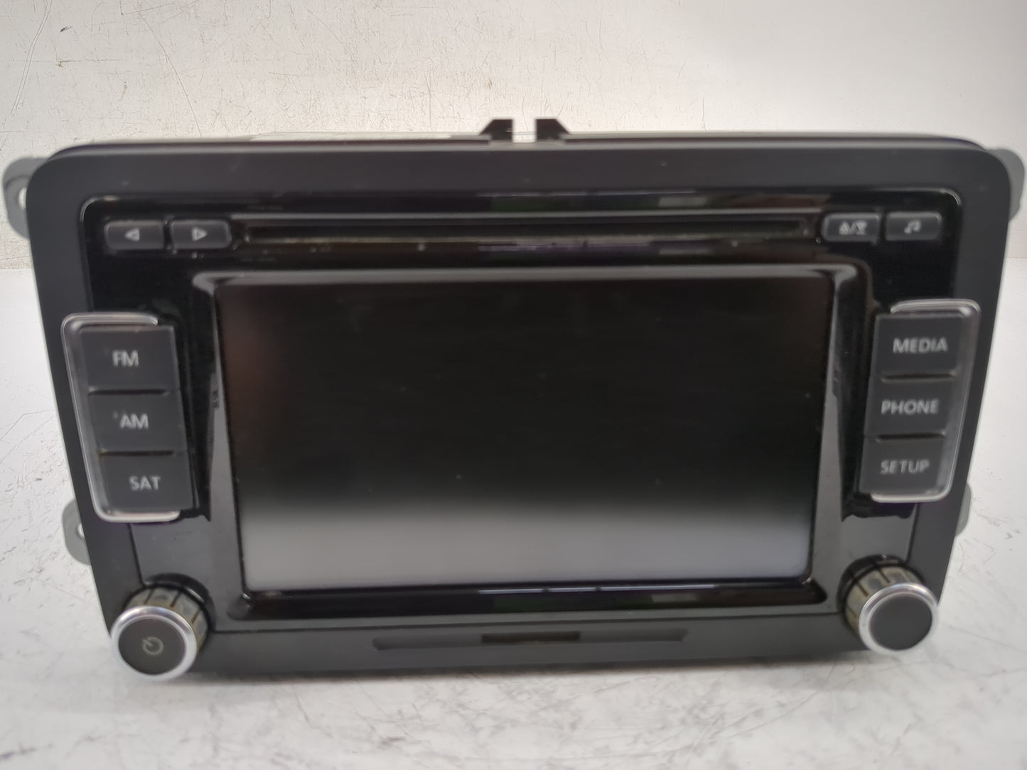 2013-2015 Volkswagen Passat Radio AM FM Cd Player Receiver Replacement P/N:1K0 035 188 F Fits Fits 2013 2014 2015 2016 2017 
