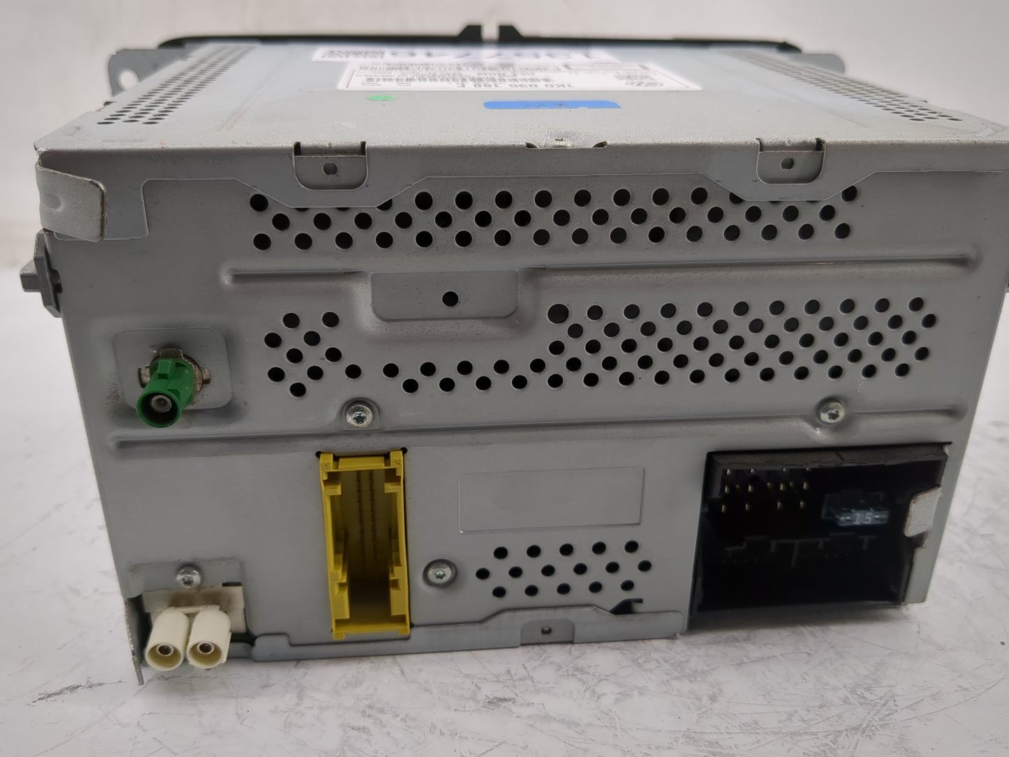 2013-2015 Volkswagen Passat Radio AM FM Cd Player Receiver Replacement P/N:1K0 035 188 F Fits Fits 2013 2014 2015 2016 2017 