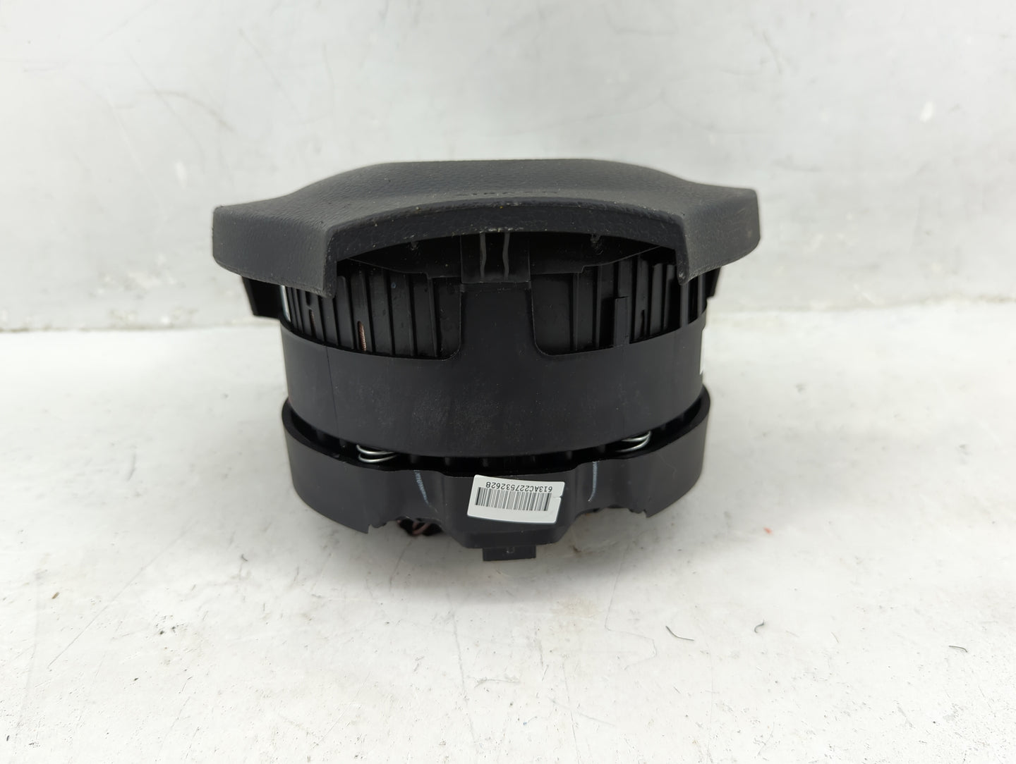 2012-2015 Volkswagen Passat Air Bag Driver Left Steering Wheel Mounted P/N:629AB05872887 Fits Fits 2012 2013 2014 2015 OEM U