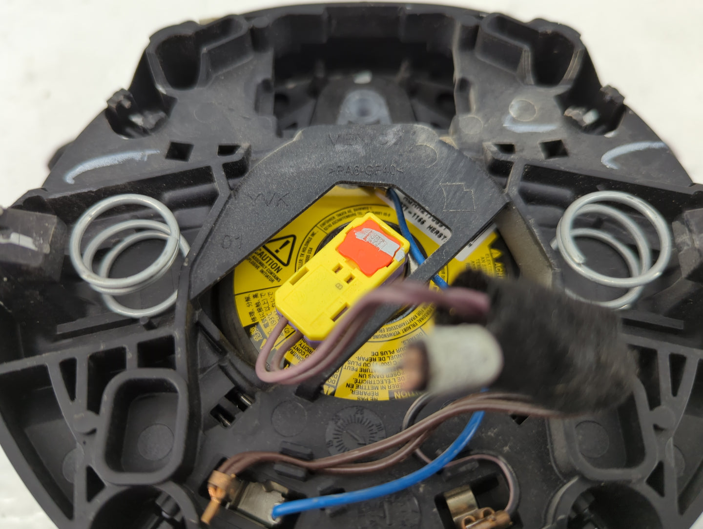 2012-2015 Volkswagen Passat Air Bag Driver Left Steering Wheel Mounted P/N:629AB05872887 Fits Fits 2012 2013 2014 2015 OEM U