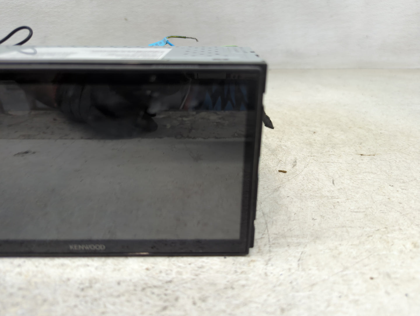2014 Volkswagen Passat Radio AM FM Cd Player Receiver Replacement P/N:13500470 Fits OEM Used Auto Parts - Oemusedautoparts1.