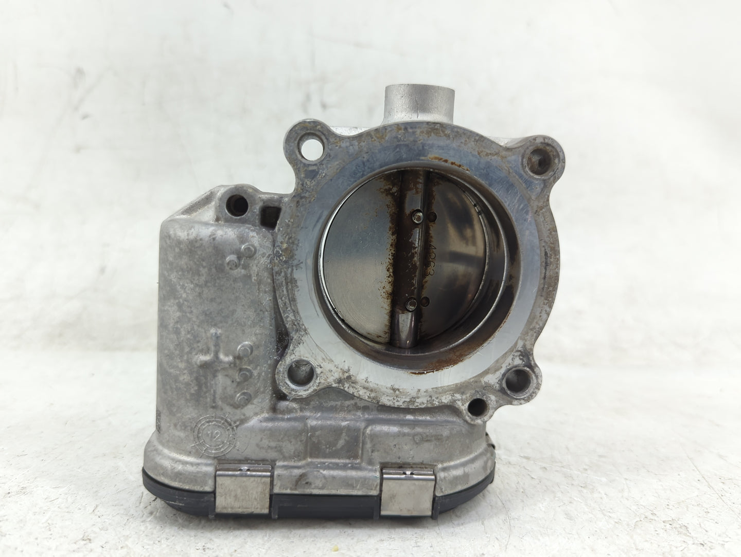 2014-2017 Volkswagen Passat Throttle Body P/N:0 280 750 588 06K133062D Fits Fits 2014 2015 2016 2017 OEM Used Auto Parts - O