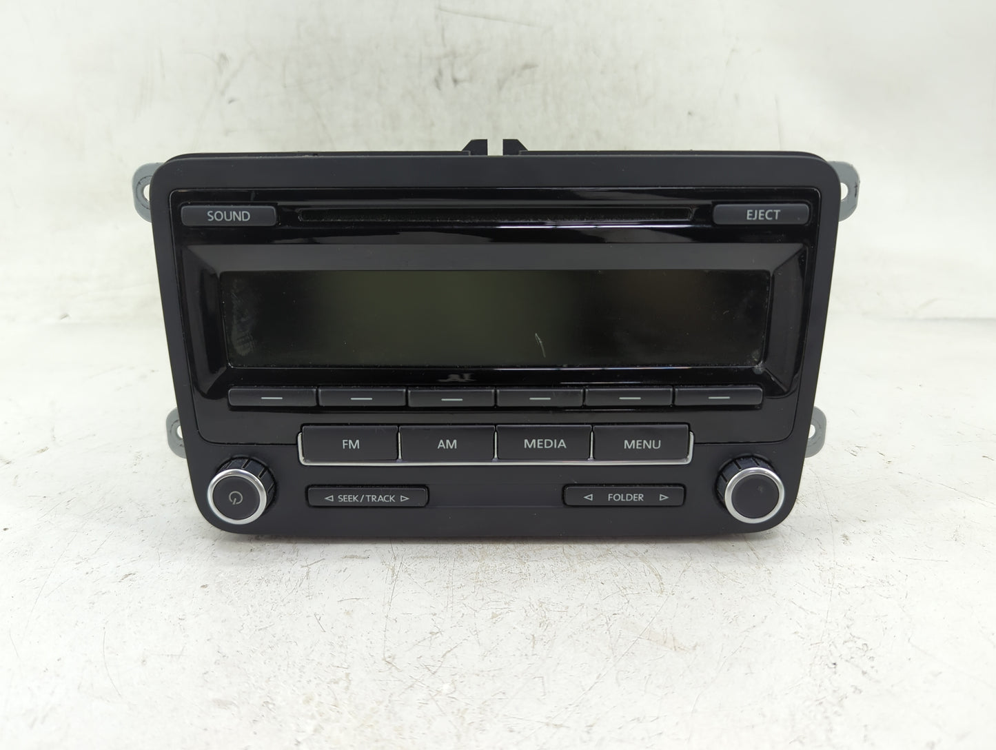 2012-2015 Volkswagen Passat Radio AM FM Cd Player Receiver Replacement P/N:28352655 1K0 035 164 D Fits OEM Used Auto Parts -