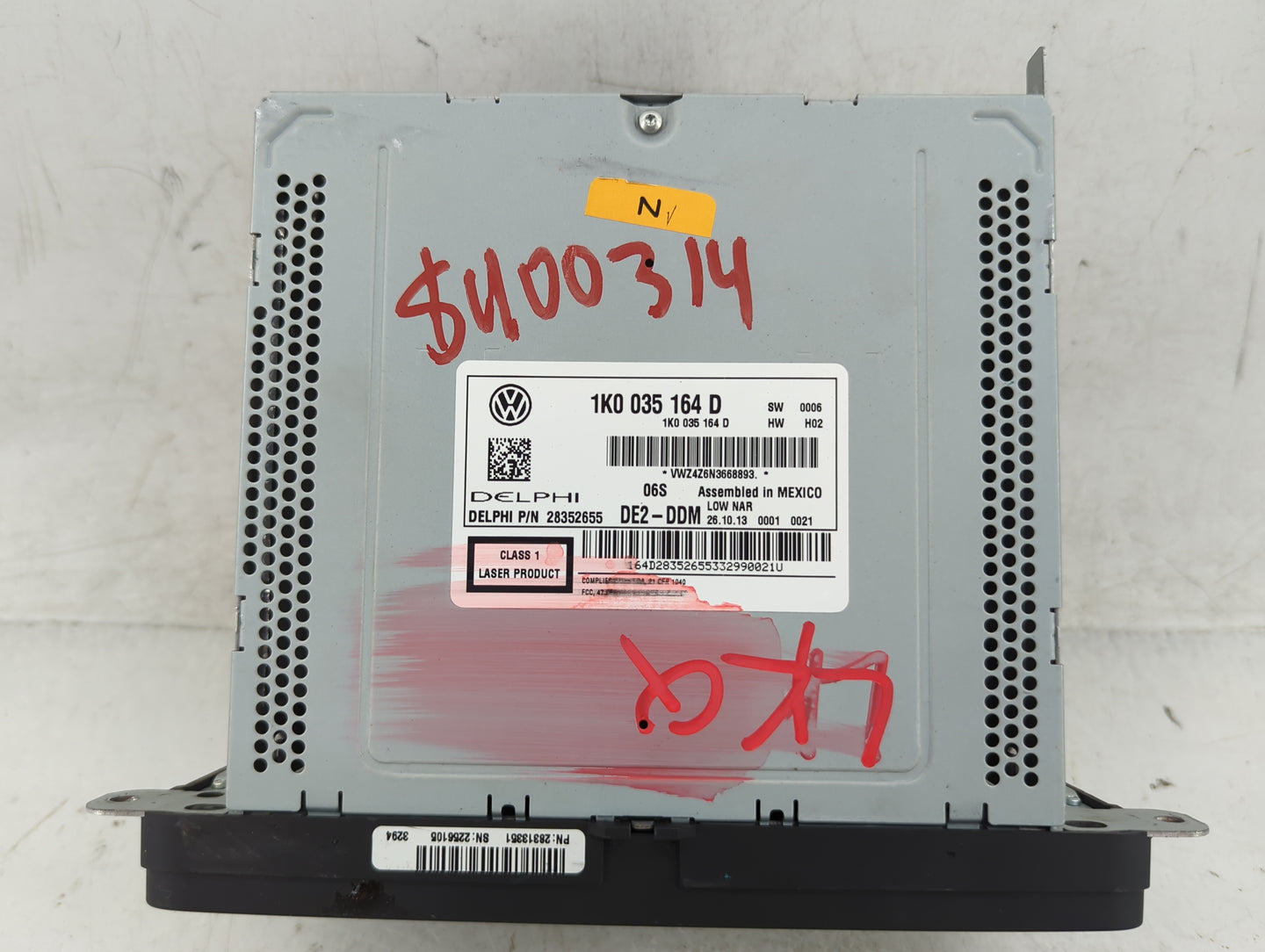 2012-2015 Volkswagen Passat Radio AM FM Cd Player Receiver Replacement P/N:28352655 1K0 035 164 D Fits OEM Used Auto Parts -