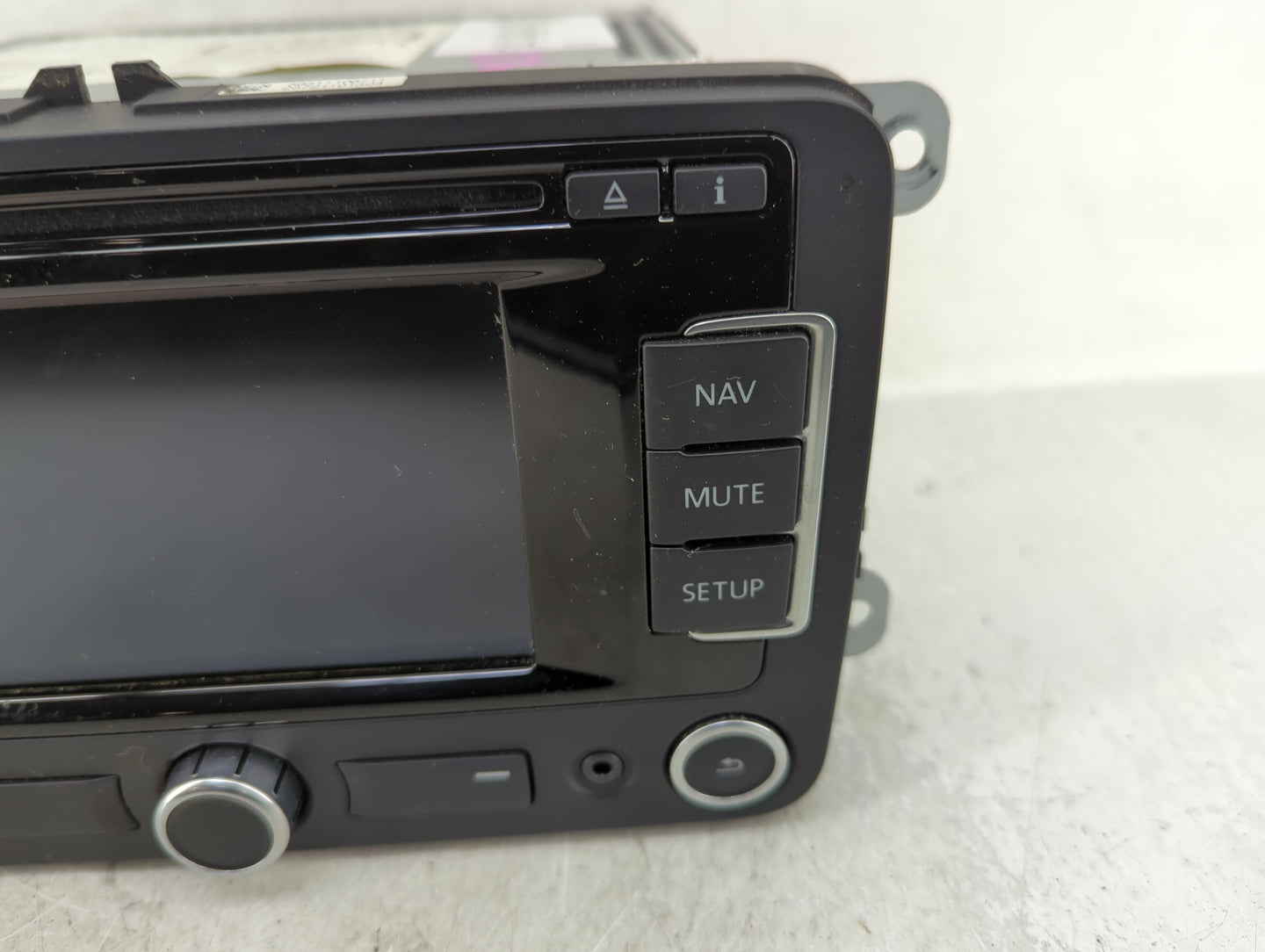 2013-2014 Volkswagen Passat Radio AM FM Cd Player Receiver Replacement P/N:3C0035684E Fits Fits 2012 2013 2014 2015 2016 201