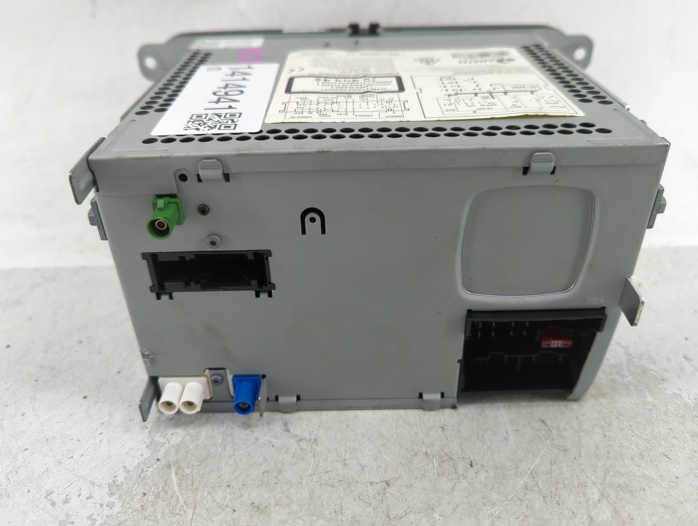 2013-2014 Volkswagen Passat Radio AM FM Cd Player Receiver Replacement P/N:3C0035684E Fits Fits 2012 2013 2014 2015 2016 201