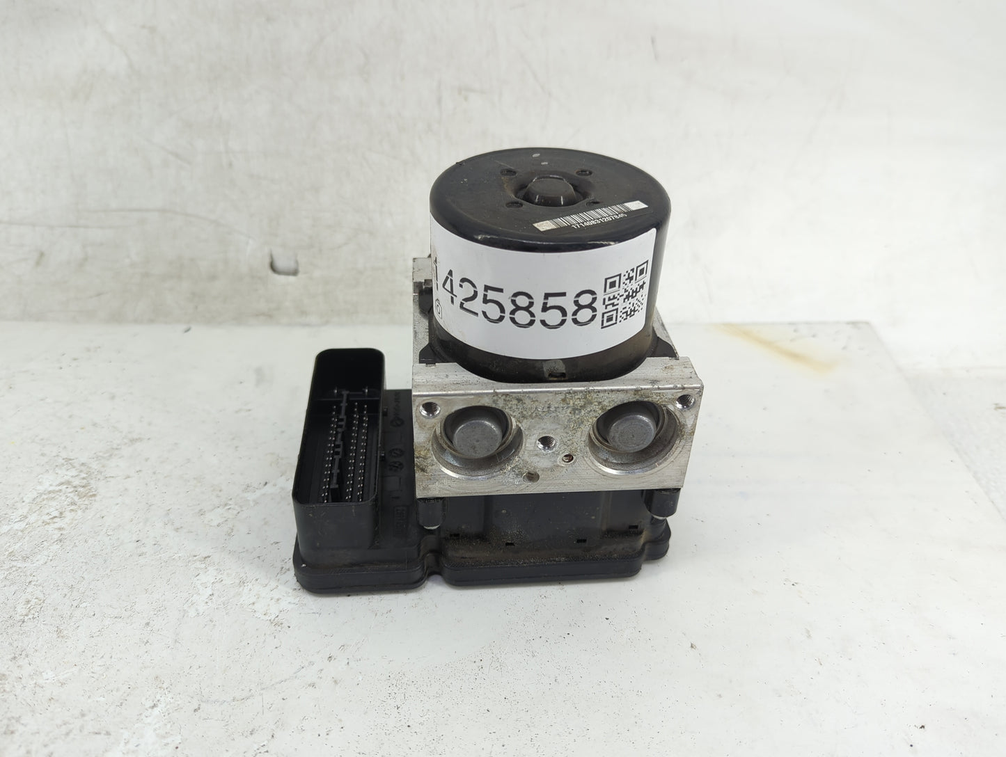2013-2015 Volkswagen Passat ABS Pump Control Module Replacement P/N:1K0 614 542 ED 10.0212-0904.4 Fits Fits 2013 2014 2015 O