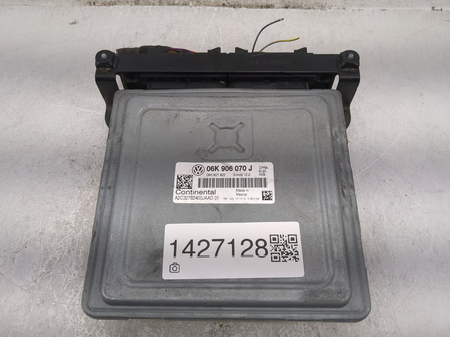 2014 Volkswagen Passat PCM Engine Control Computer ECU ECM PCU OEM P/N:06K906070J 06K907425, A2C32782400JAAD Fits OEM Used A