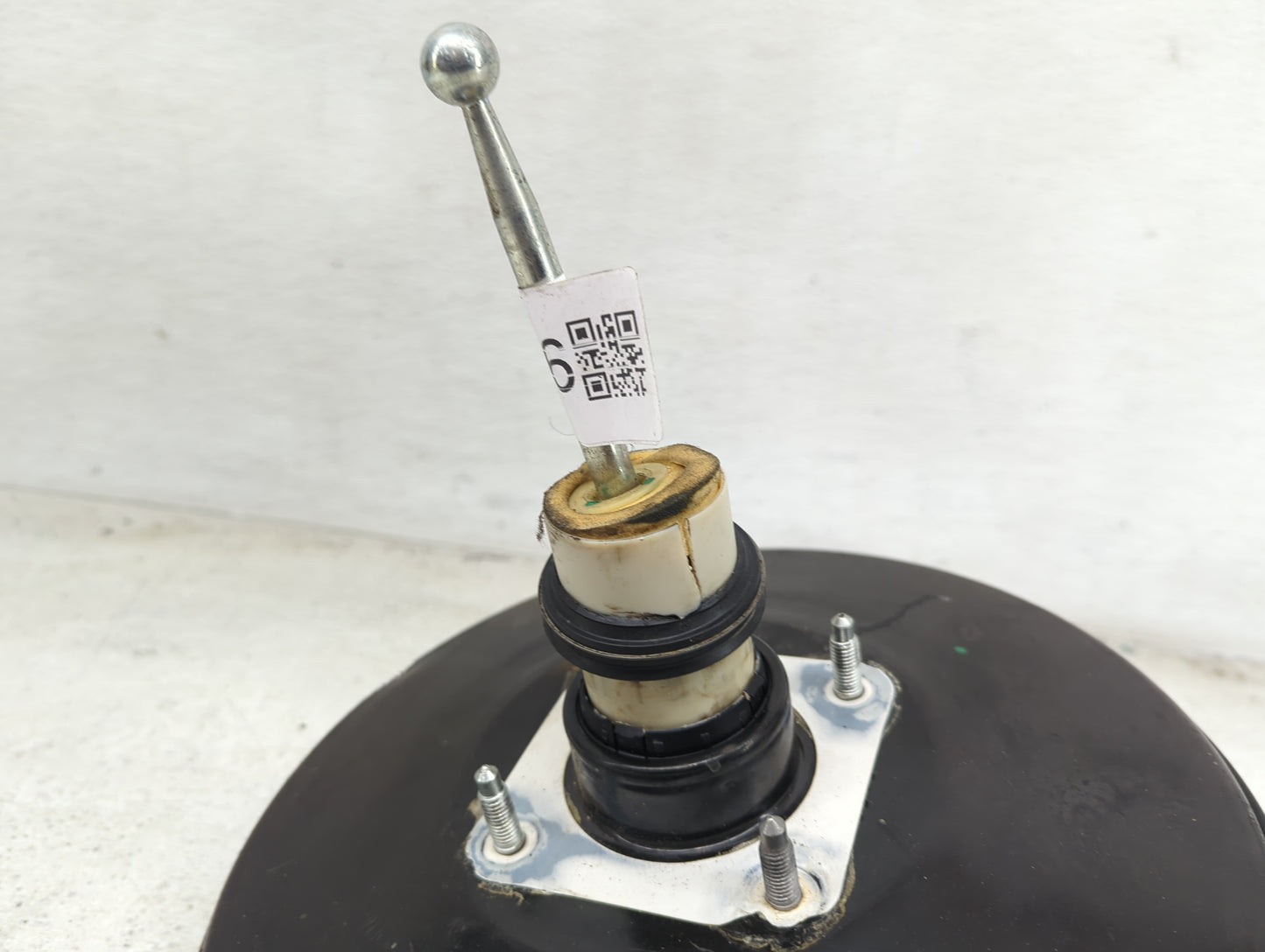2013-2019 Volkswagen Passat Power Brake Booster Oem 1427996 - Oemusedautoparts1.com