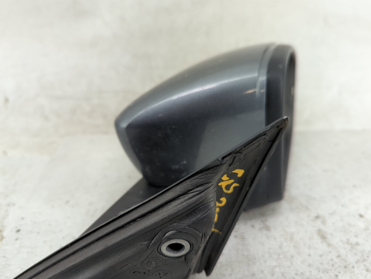 2013-2015 Volkswagen Passat Passenger Side View Mirror - Right Door Mirror OEM Used - Oemusedautoparts1.com